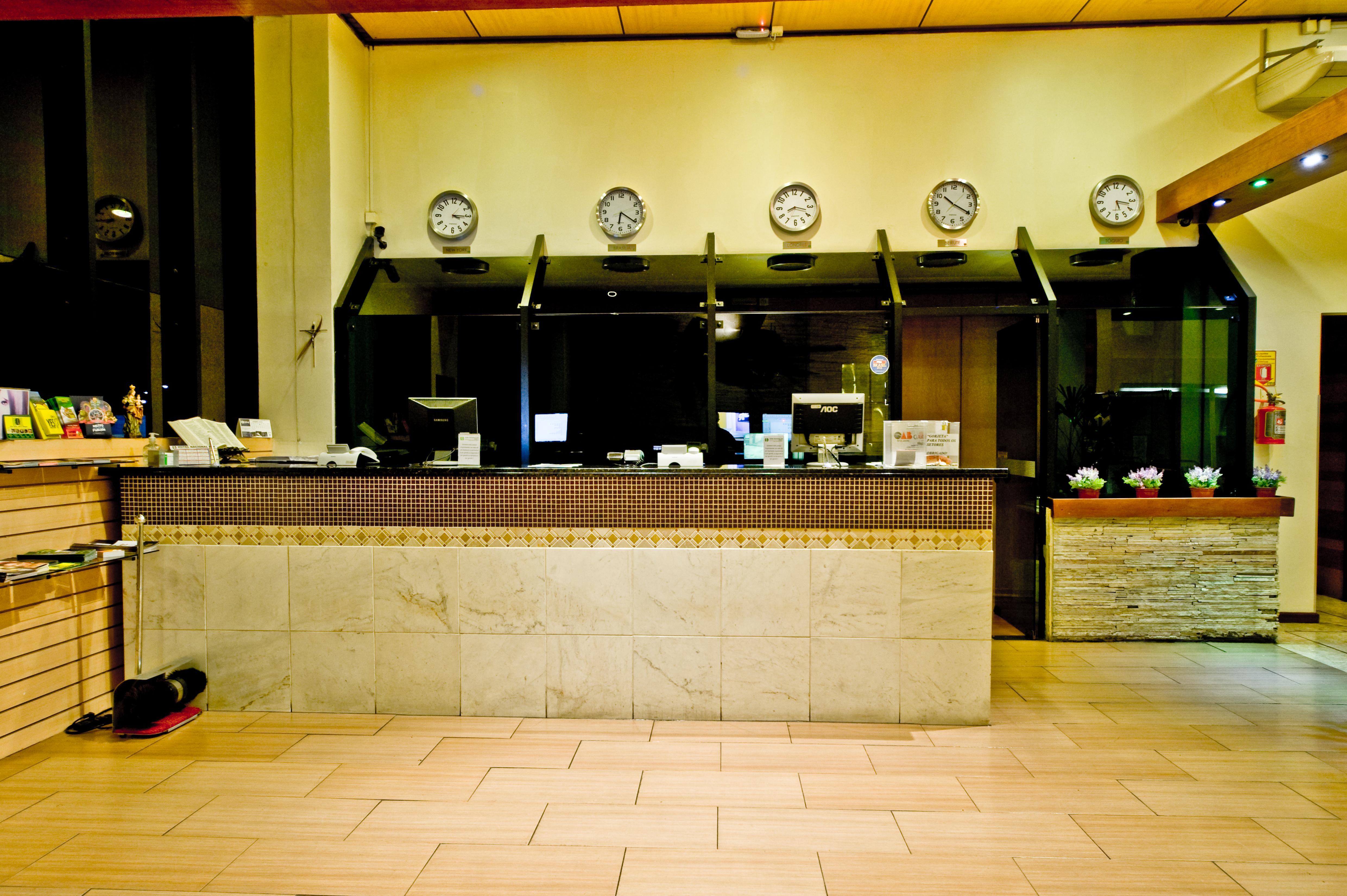 Hotel Nacional Inn Curitiba Estacao Shopping Exterior foto