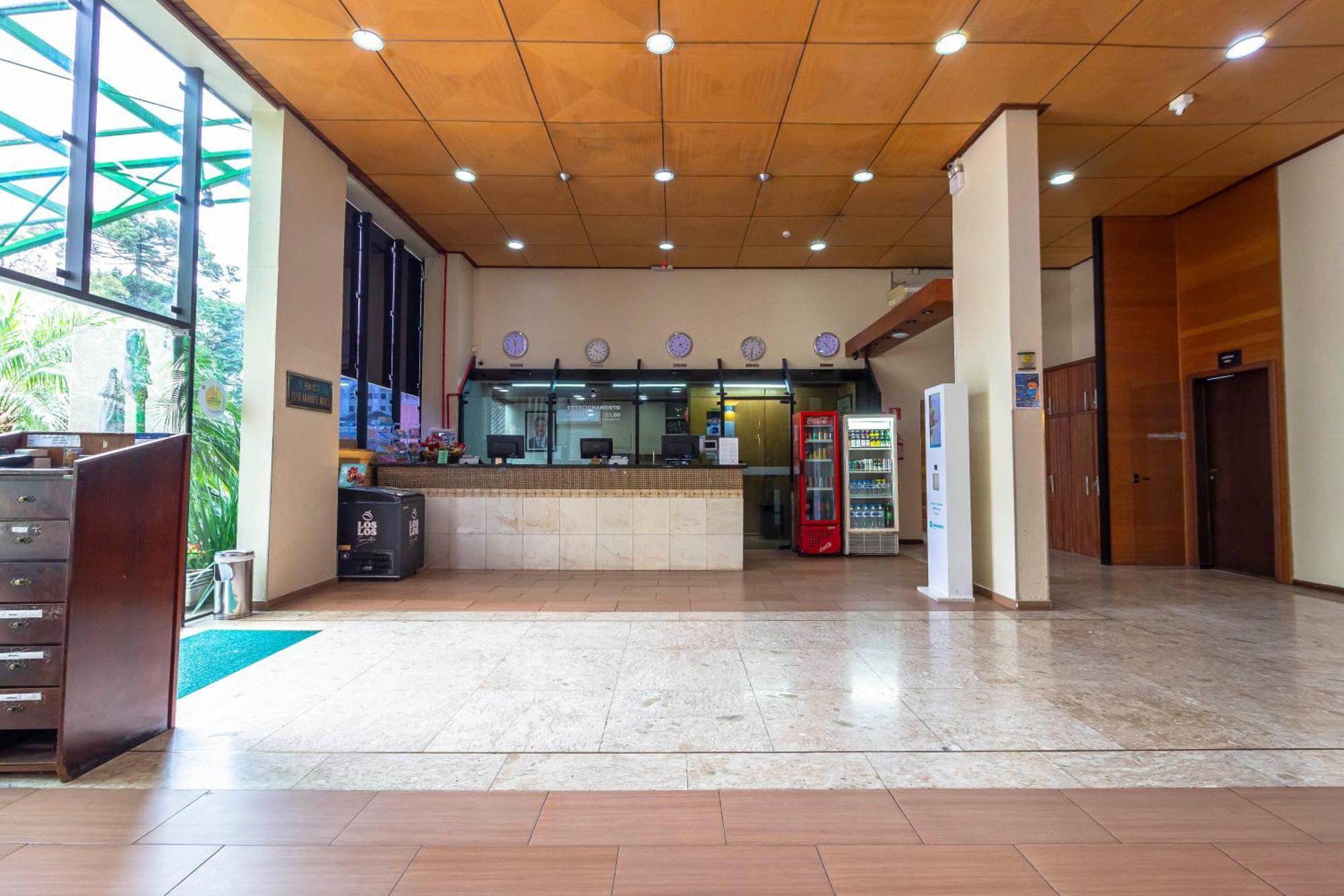 Hotel Nacional Inn Curitiba Estacao Shopping Exterior foto